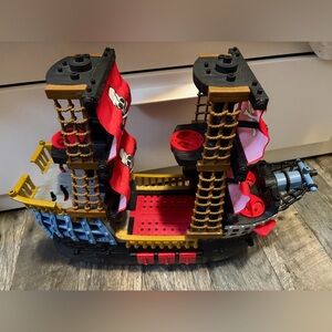 Fisher Price 2006 Mattel Imaginext Pirate Ship Crossbone Sail